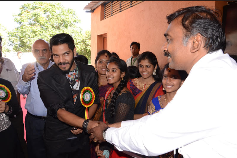 Vel Tech Dr. RR & Dr. SR Technial University, Vel Tech Business School Chennai Festivals photo 19